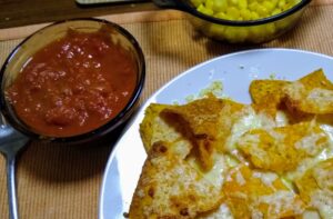 Mexican Hot Sauce with Nachos